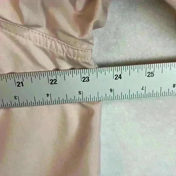 J. Jill FIT Windbreaker Blush Women’s Medium Oversized Snap Front Pockets - Picture 6 of 7